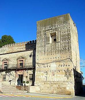 Castillo de Santaella.jpg