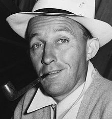 Bing Crosby 1942.jpg