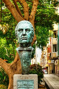 Busto de Bravo Murillo en Las Palmas de Gran Canaria.jpg