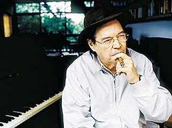 Antonio Carlos Jobim.jpg