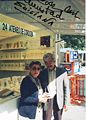 Feria del Libro 2001. Emily Santa Cruz y Antonio Perea.jpg
